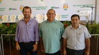 Vereadores Robertão e Adriano juntamente com o Vice Prefeito Paulo Tucura são convidados para inauguração do projeto Horizonte II da Fibria